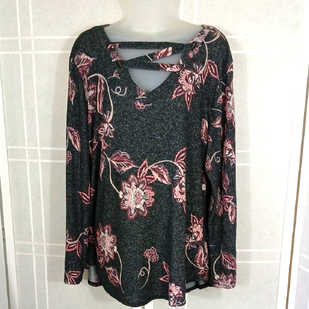 Heather Gray With Pink Flowers Tunic